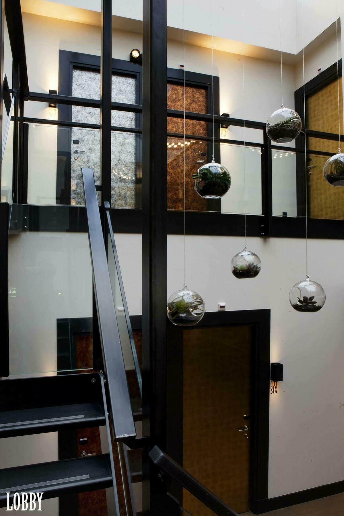 Manzo's Hotel Zaandam