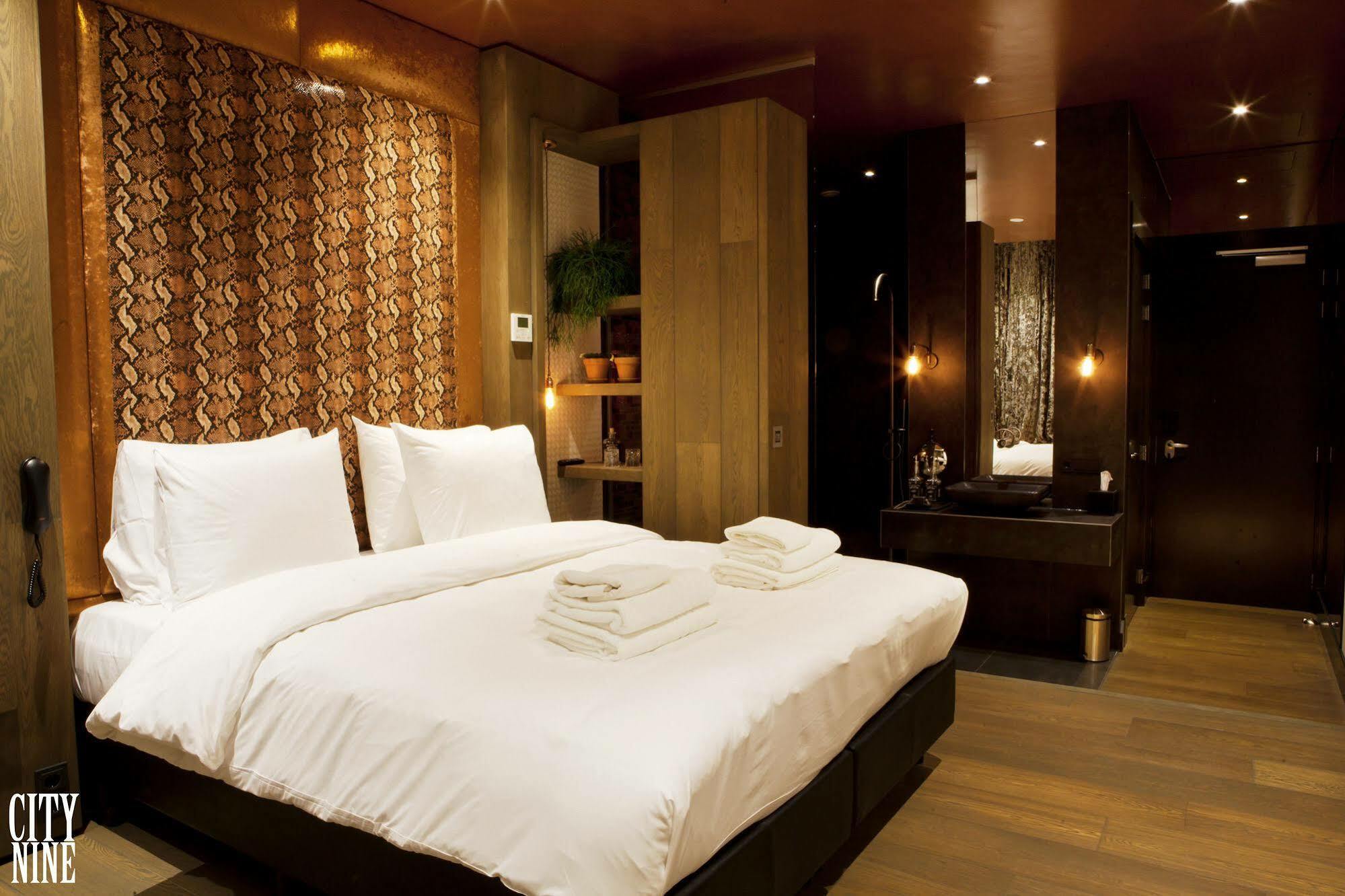 Manzo's 4* Zaandam